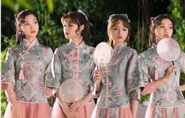 皇帝服装出租 太监服装出租 晚礼服连衣裙粉色服装出租